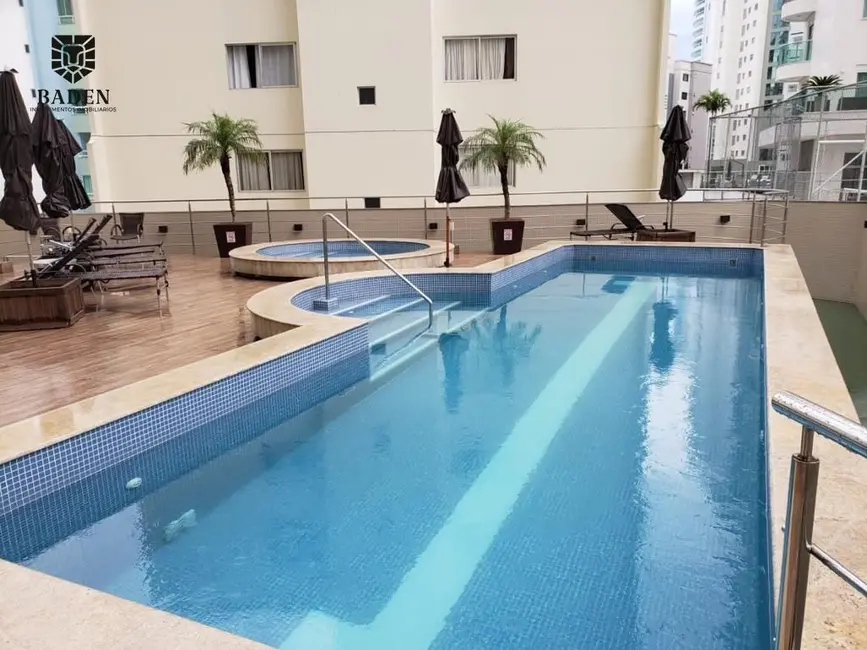 Apartamento com 3 quartos à venda, 131m2 em Centro, Balneario Camboriu - SC - imagem 8 Foto 8 de Apartamento com 3 quartos à venda, 131m2 em Centro, Balneario Camboriu - SC