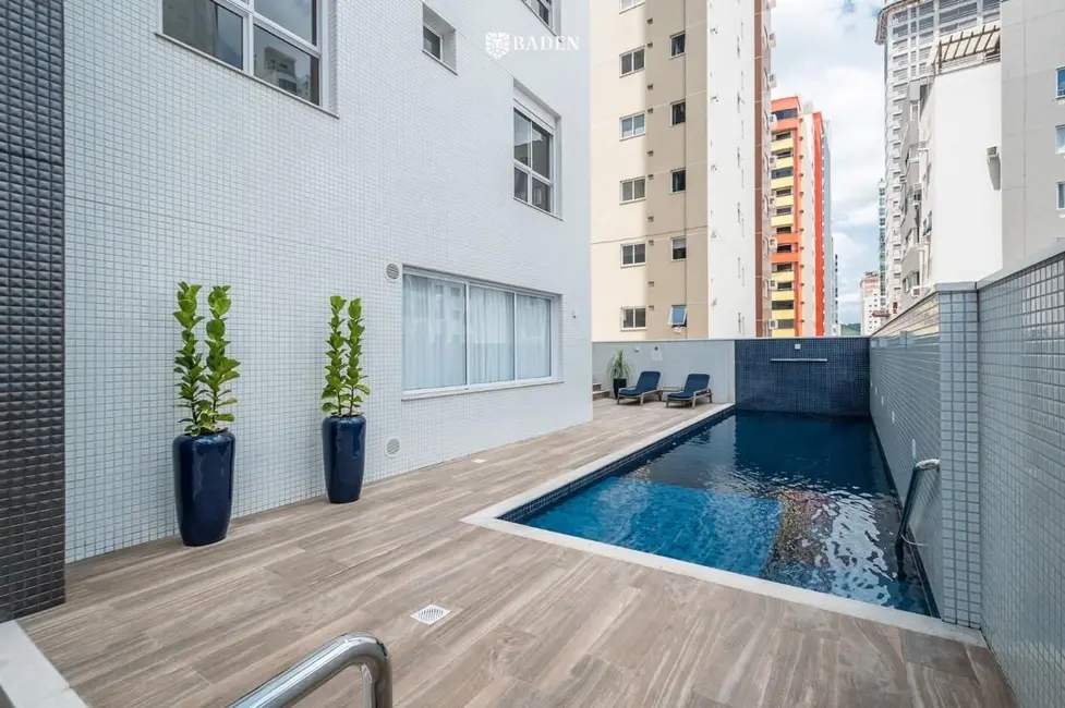 Foto 9 de Apartamento com 4 quartos à venda, 171m2 em Balneario Camboriu - SC
