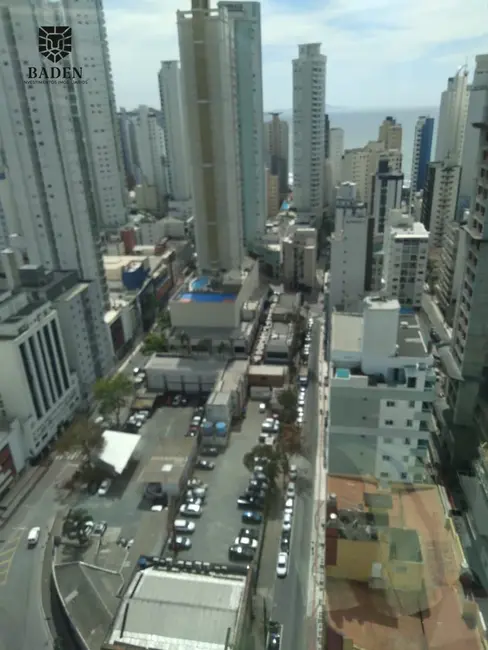 Apartamento com 3 quartos à venda, 130m2 em Centro, Balneario Camboriu - SC - imagem 3 Foto 3 de Apartamento com 3 quartos à venda, 130m2 em Centro, Balneario Camboriu - SC