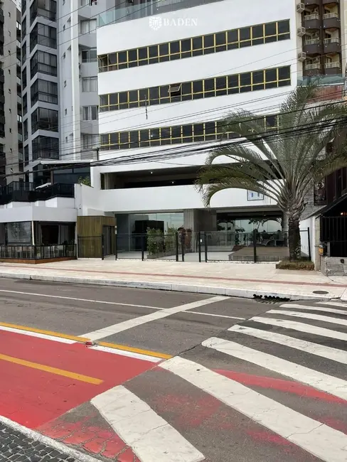 Foto 2 de Sala Comercial à venda, 275m2 em Balneario Camboriu - SC