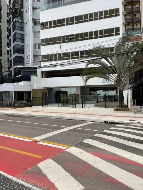 Foto 2 de Sala Comercial à venda, 275m2 em Balneario Camboriu - SC