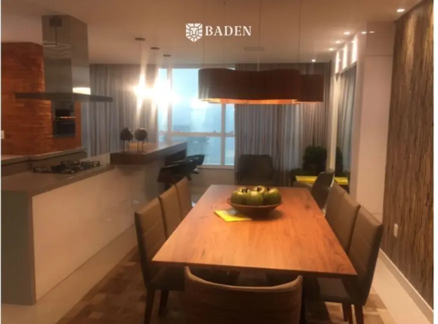 Foto 3 de Apartamento com 4 quartos à venda, 151m2 em Centro, Balneario Camboriu - SC