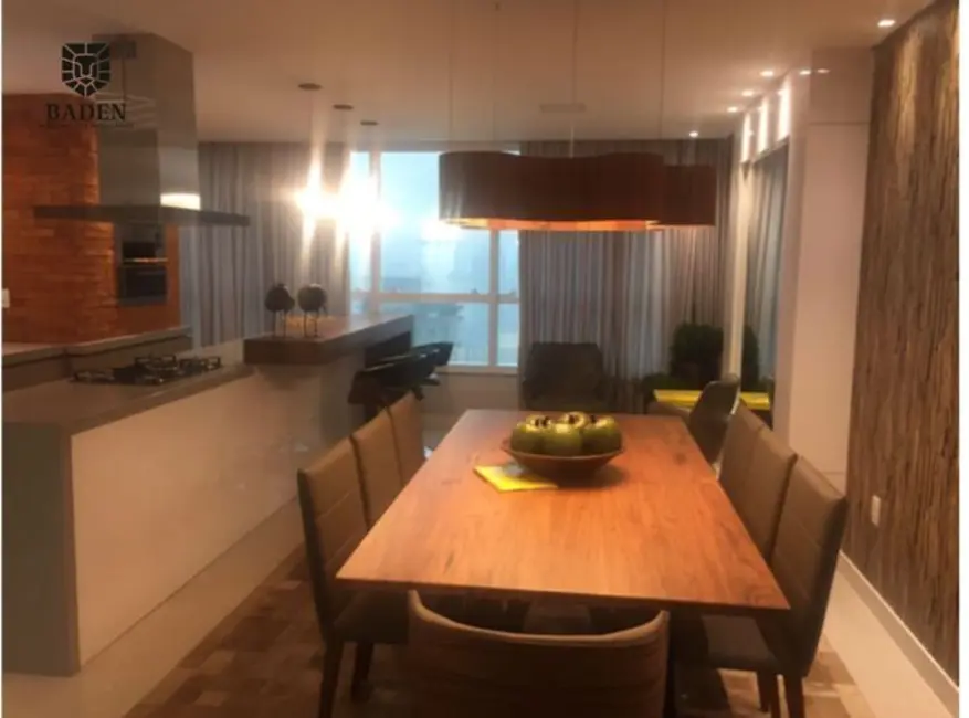 Apartamento com 4 quartos à venda, 151m2 em Centro, Balneario Camboriu - SC - imagem 3 Foto 3 de Apartamento com 4 quartos à venda, 151m2 em Centro, Balneario Camboriu - SC