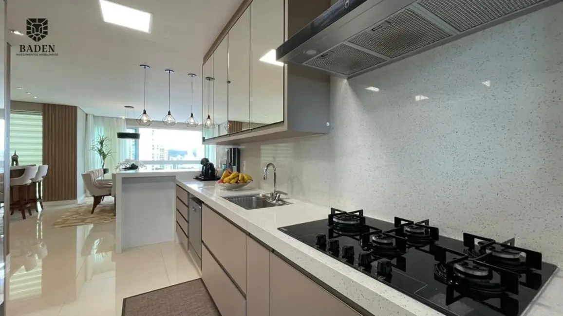 Foto 8 de Apartamento com 4 quartos à venda, 148m2 em Centro, Balneario Camboriu - SC