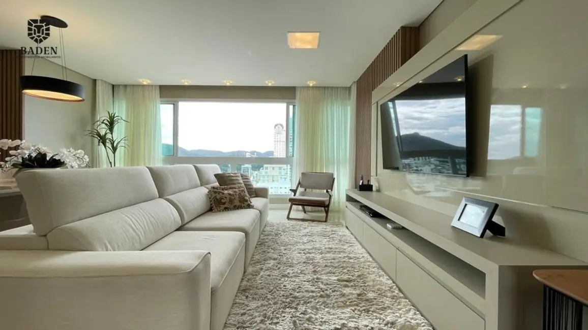 Foto 3 de Apartamento com 4 quartos à venda, 148m2 em Centro, Balneario Camboriu - SC