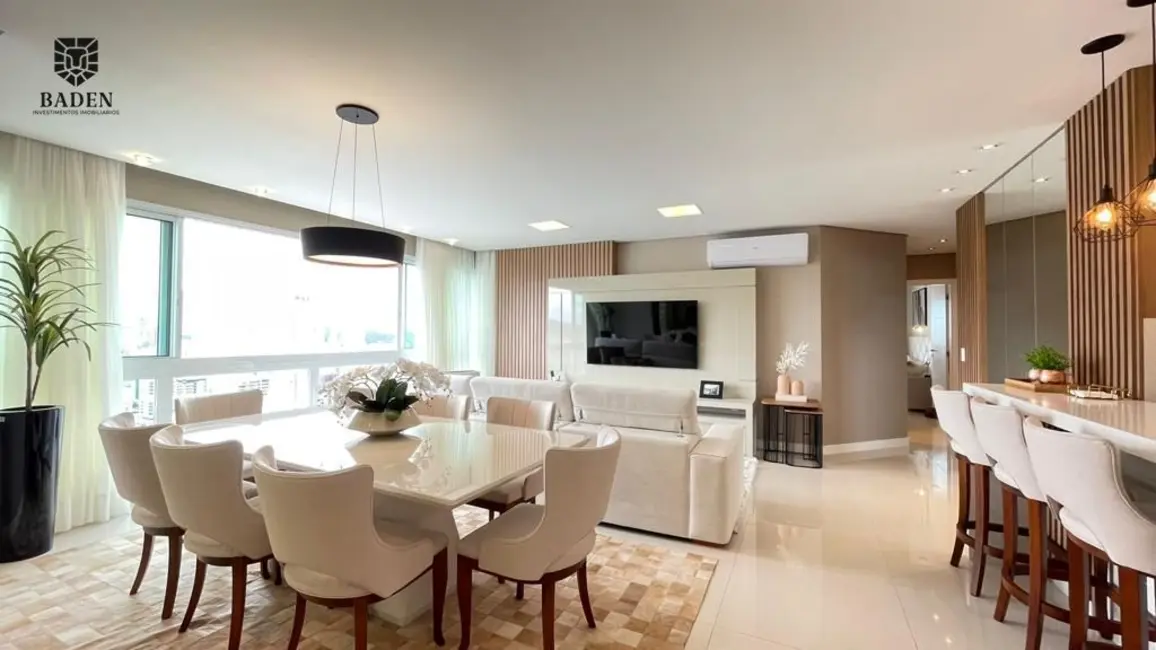 Foto 1 de Apartamento com 4 quartos à venda, 148m2 em Centro, Balneario Camboriu - SC