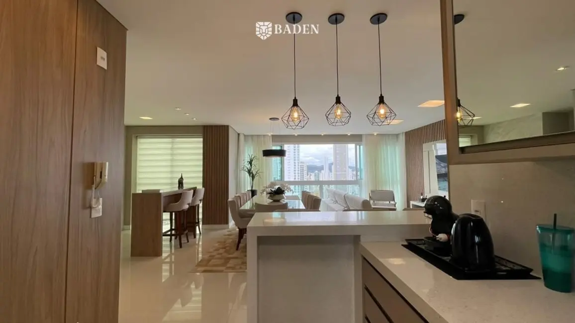 Foto 6 de Apartamento com 4 quartos à venda, 148m2 em Centro, Balneario Camboriu - SC