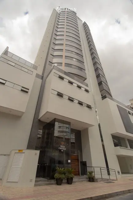 Foto 2 de Apartamento com 4 quartos à venda, 150m2 em Centro, Balneario Camboriu - SC