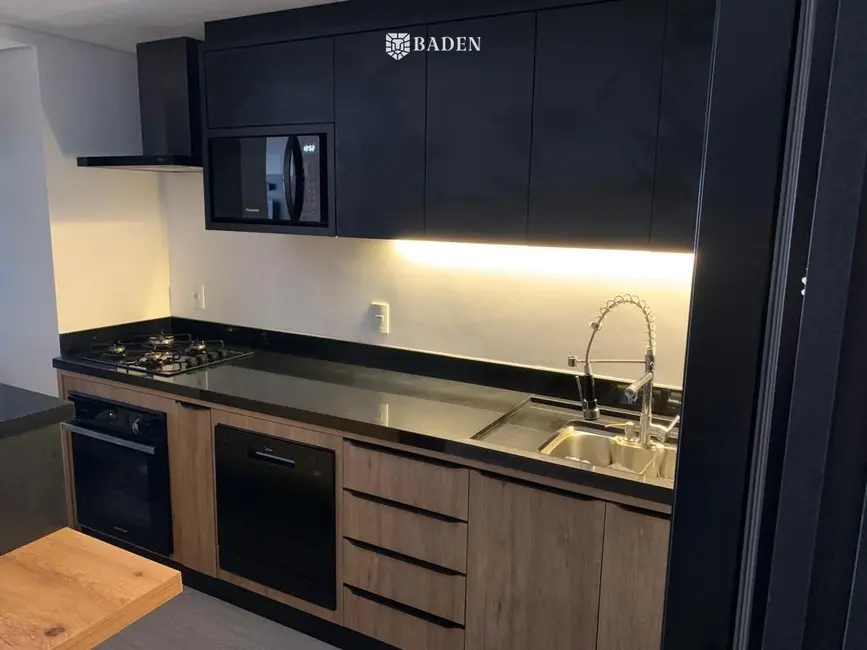 Foto 3 de Apartamento com 2 quartos à venda, 62m2 em Centro, Balneario Camboriu - SC