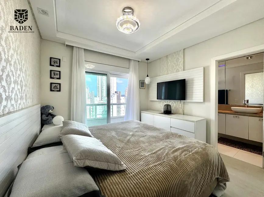 Foto 8 de Apartamento com 3 quartos à venda, 250m2 em Centro, Balneario Camboriu - SC