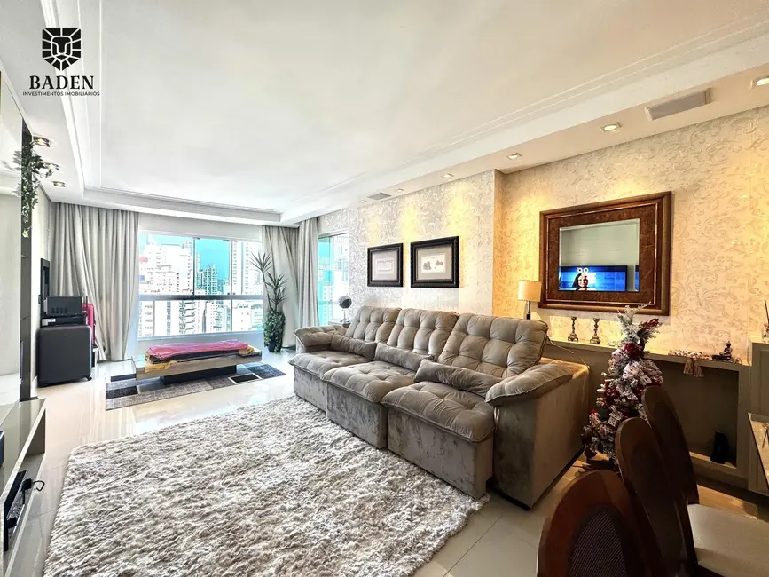 Foto 2 de Apartamento com 3 quartos à venda, 250m2 em Centro, Balneario Camboriu - SC