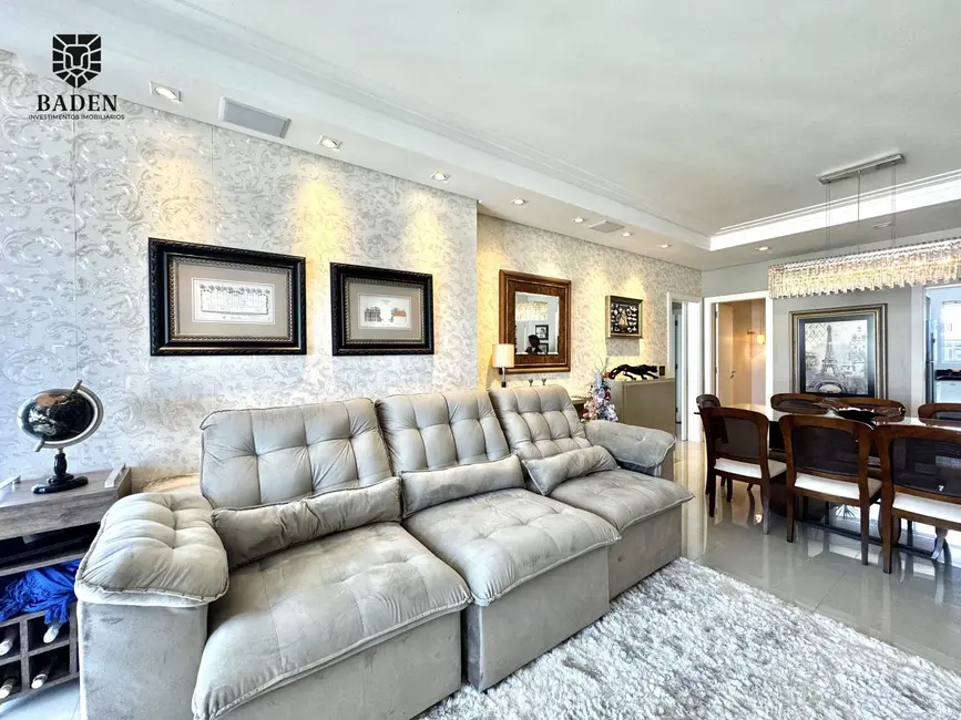 Foto 5 de Apartamento com 3 quartos à venda, 250m2 em Centro, Balneario Camboriu - SC