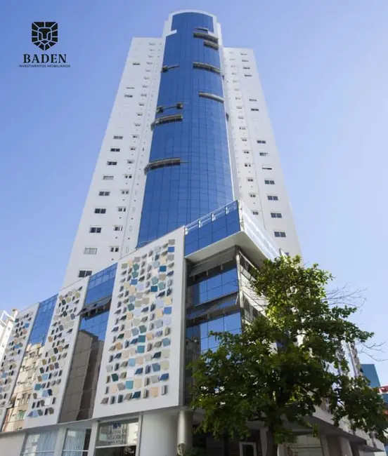 Foto 1 de Apartamento com 3 quartos à venda, 132m2 em Centro, Balneario Camboriu - SC