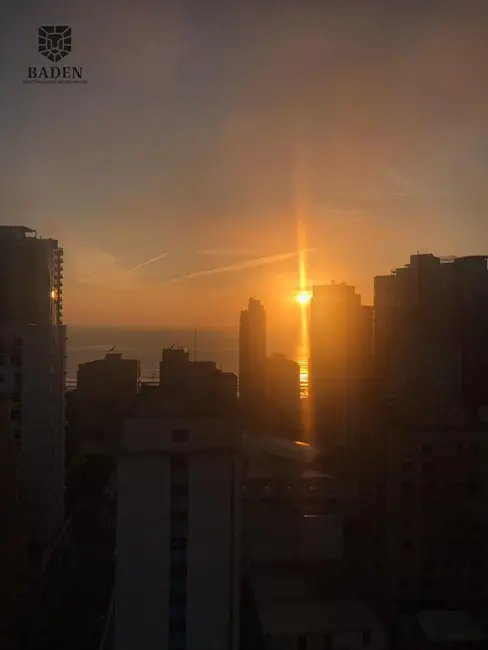 Apartamento com 3 quartos à venda, 132m2 em Centro, Balneario Camboriu - SC - imagem 7 Foto 7 de Apartamento com 3 quartos à venda, 132m2 em Centro, Balneario Camboriu - SC