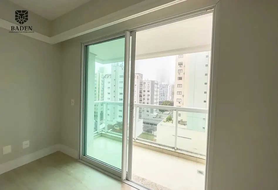 Apartamento com 3 quartos à venda, 278m2 em Centro, Balneario Camboriu - SC - imagem 5 Foto 5 de Apartamento com 3 quartos à venda, 278m2 em Centro, Balneario Camboriu - SC