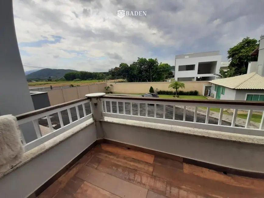 Foto 3 de Casa com 3 quartos à venda, 220m2 em Barra, Balneario Camboriu - SC