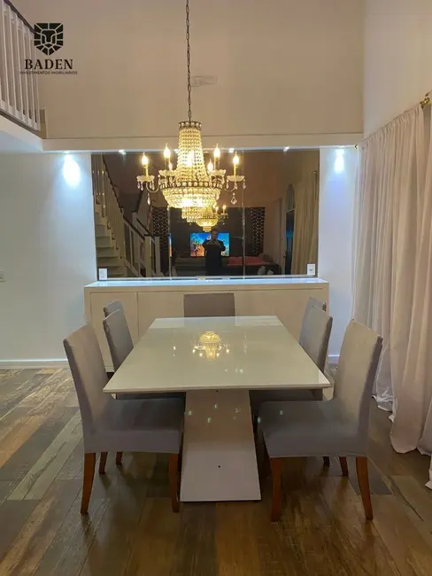 Casa com 3 quartos à venda, 220m2 em Barra, Balneario Camboriu - SC - imagem 7 Foto 7 de Casa com 3 quartos à venda, 220m2 em Barra, Balneario Camboriu - SC