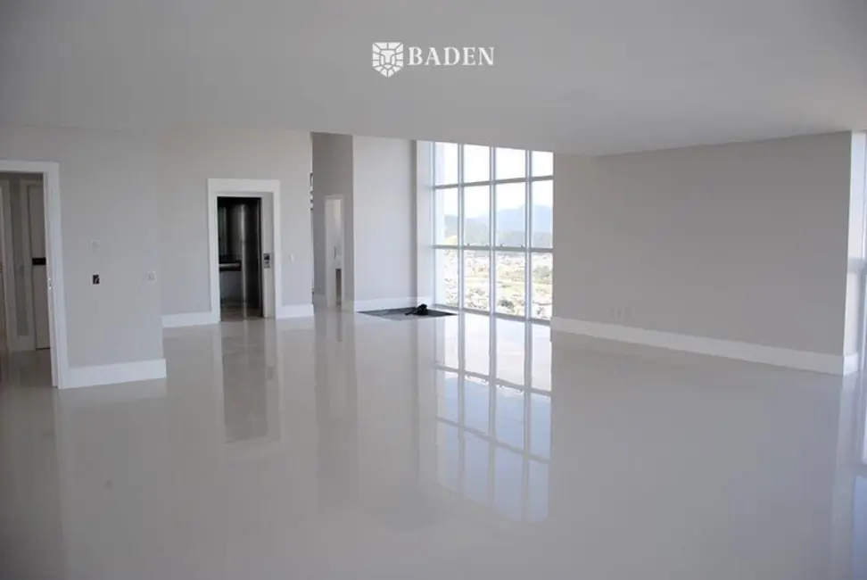 Foto 4 de Cobertura com 7 quartos à venda, 490m2 em Balneario Camboriu - SC