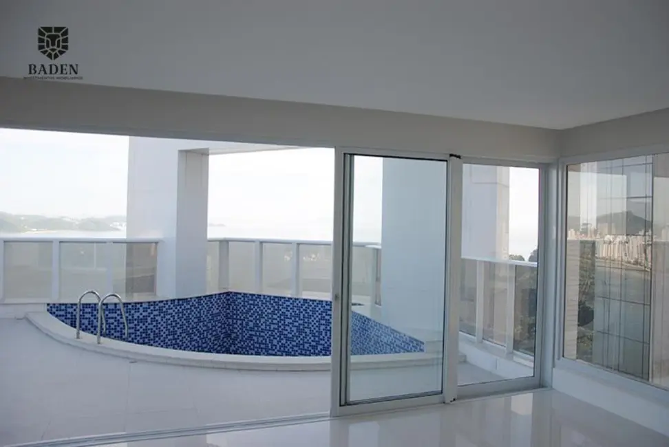 Cobertura com 7 quartos à venda, 490m2 em Balneario Camboriu - SC - imagem 9 Foto 9 de Cobertura com 7 quartos à venda, 490m2 em Balneario Camboriu - SC