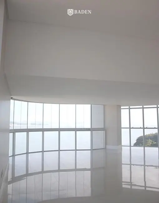 Foto 2 de Cobertura com 7 quartos à venda, 490m2 em Balneario Camboriu - SC