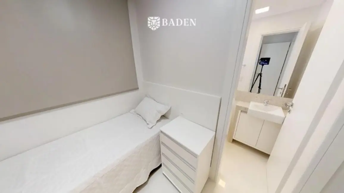 Foto 9 de Apartamento com 4 quartos à venda, 237m2 em Balneario Camboriu - SC