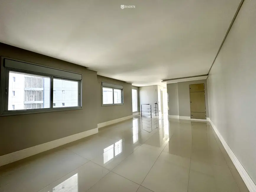 Foto 6 de Cobertura com 6 quartos à venda, 490m2 em Balneario Camboriu - SC