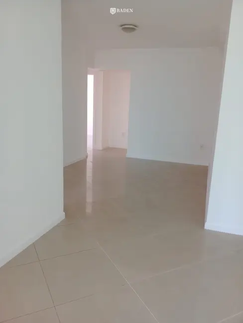 Foto 3 de Apartamento com 3 quartos à venda, 98m2 em Pioneiros, Balneario Camboriu - SC