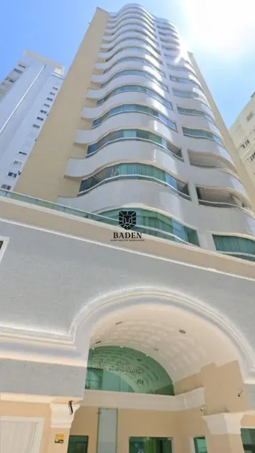 Foto 1 de Apartamento com 3 quartos à venda, 98m2 em Pioneiros, Balneario Camboriu - SC