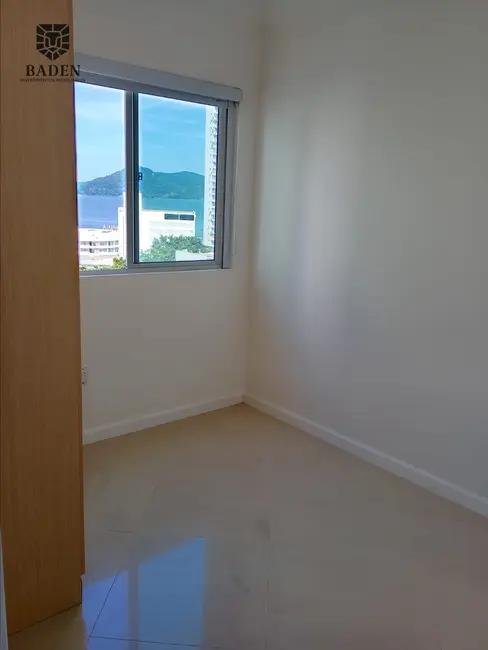 Foto 5 de Apartamento com 3 quartos à venda, 98m2 em Pioneiros, Balneario Camboriu - SC
