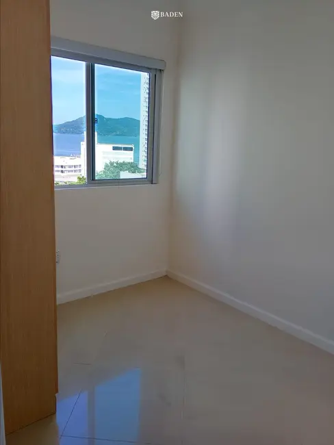 Foto 5 de Apartamento com 3 quartos à venda, 98m2 em Pioneiros, Balneario Camboriu - SC