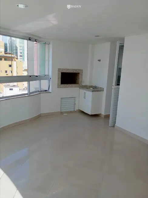 Foto 4 de Apartamento com 3 quartos à venda, 98m2 em Pioneiros, Balneario Camboriu - SC