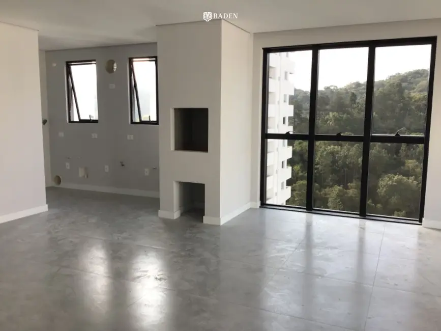 Foto 9 de Apartamento com 4 quartos à venda, 137m2 em Pioneiros, Balneario Camboriu - SC