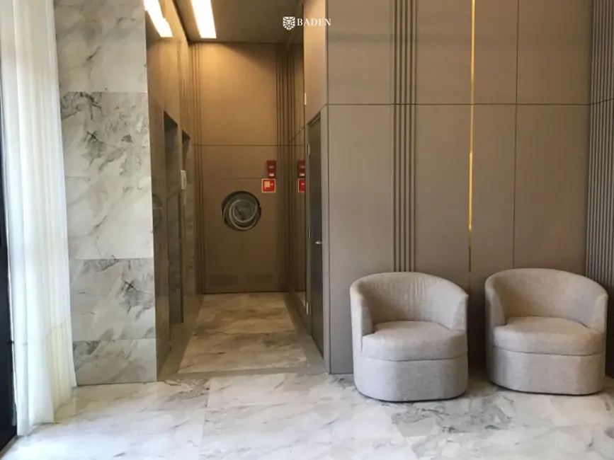Foto 4 de Apartamento com 4 quartos à venda, 137m2 em Pioneiros, Balneario Camboriu - SC