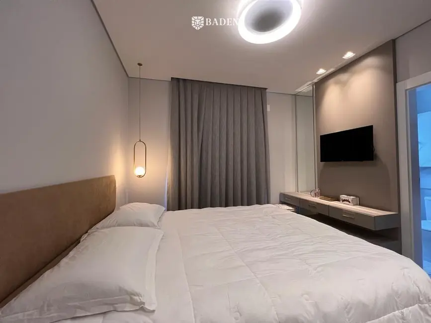 Foto 8 de Apartamento com 4 quartos à venda, 137m2 em Pioneiros, Balneario Camboriu - SC