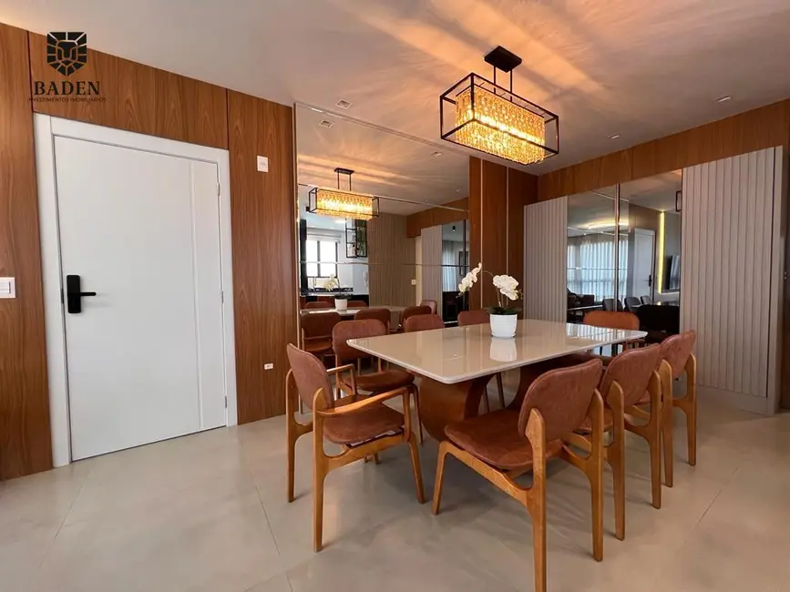 Foto 3 de Apartamento com 4 quartos à venda, 137m2 em Pioneiros, Balneario Camboriu - SC