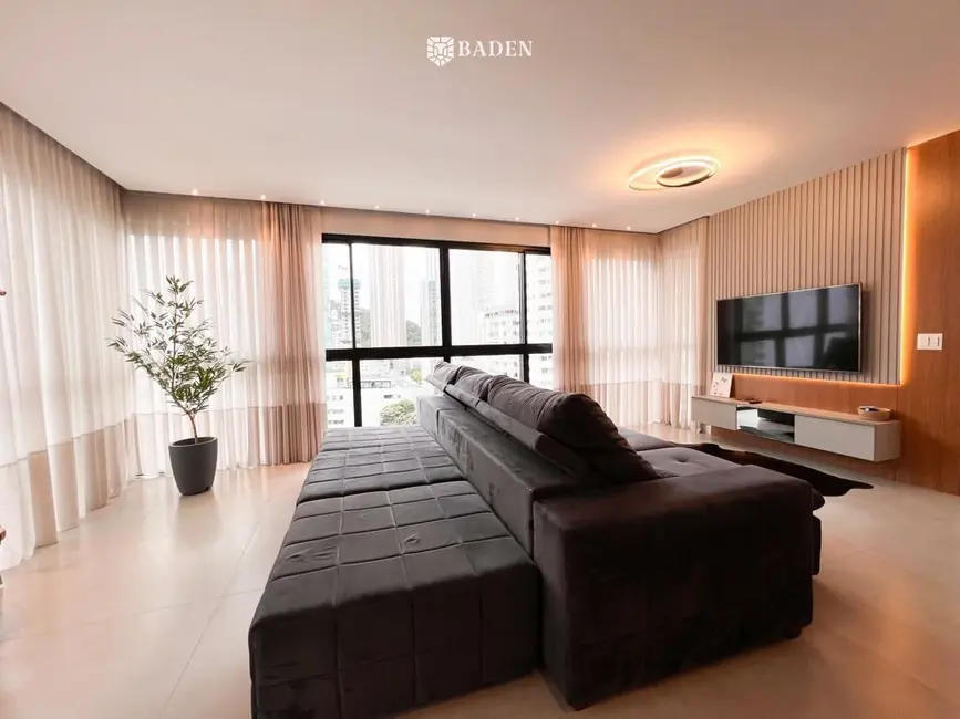 Foto 2 de Apartamento com 4 quartos à venda, 137m2 em Pioneiros, Balneario Camboriu - SC
