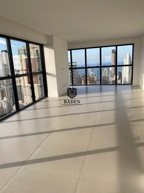 Foto 1 de Apartamento com 4 quartos à venda, 152m2 em Balneario Camboriu - SC