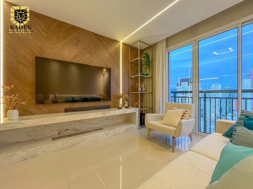 Foto 2 de Cobertura com 4 quartos à venda, 270m2 em Centro, Balneario Camboriu - SC