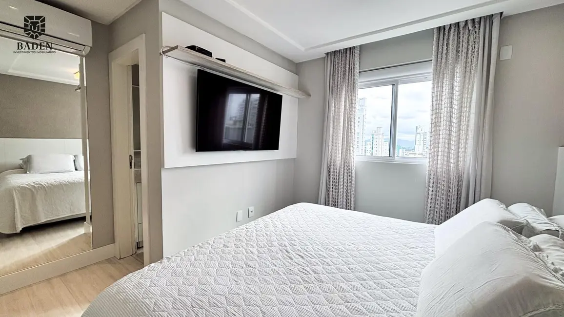 Foto 6 de Apartamento com 4 quartos à venda, 156m2 em Centro, Balneario Camboriu - SC