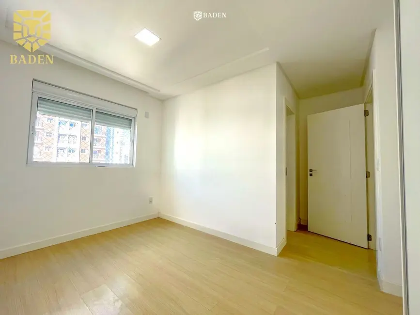 Foto 7 de Apartamento com 4 quartos à venda, 146m2 em Centro, Balneario Camboriu - SC