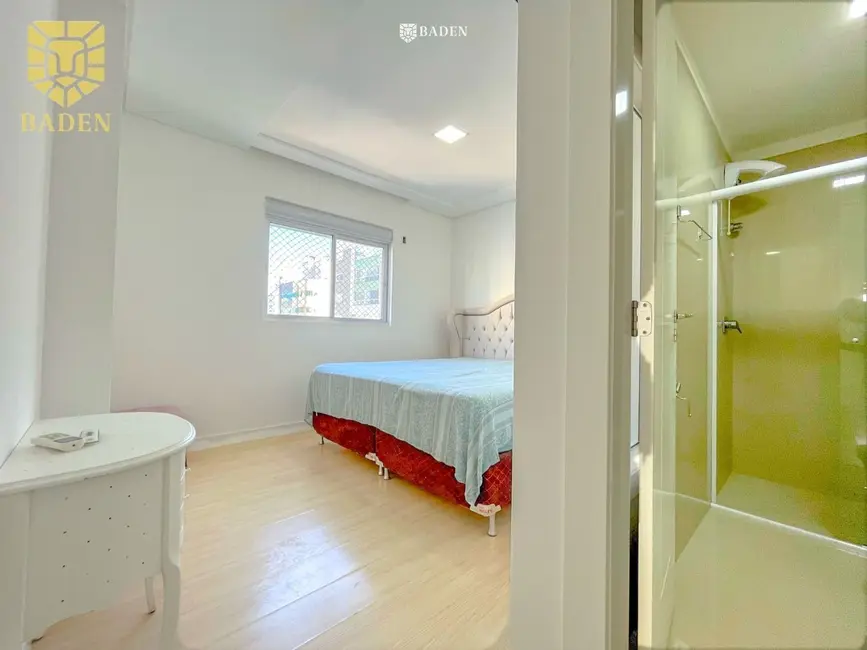 Foto 6 de Apartamento com 4 quartos à venda, 146m2 em Centro, Balneario Camboriu - SC