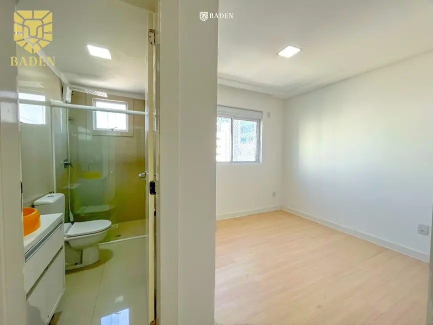 Foto 8 de Apartamento com 4 quartos à venda, 146m2 em Centro, Balneario Camboriu - SC