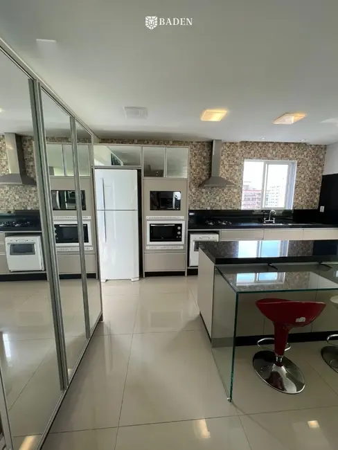 Foto 7 de Apartamento com 4 quartos à venda, 157m2 em Centro, Balneario Camboriu - SC