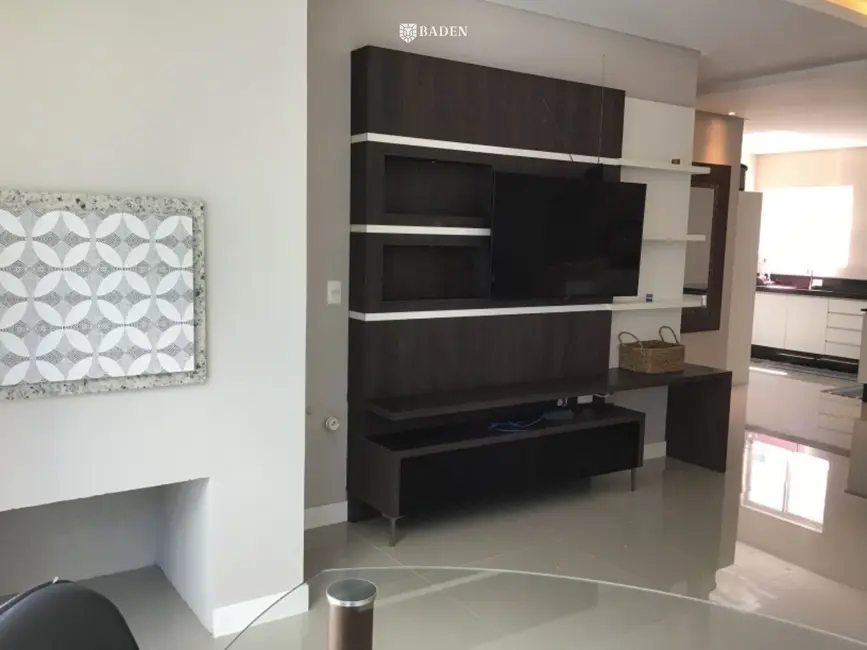 Foto 9 de Apartamento com 4 quartos à venda, 130m2 em Pioneiros, Balneario Camboriu - SC