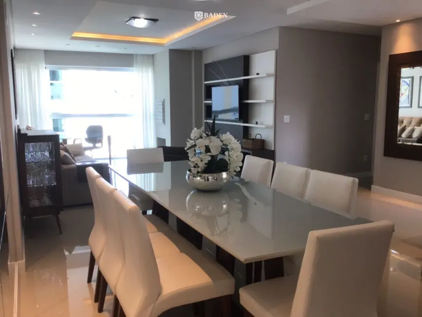 Foto 3 de Apartamento com 4 quartos à venda, 130m2 em Pioneiros, Balneario Camboriu - SC