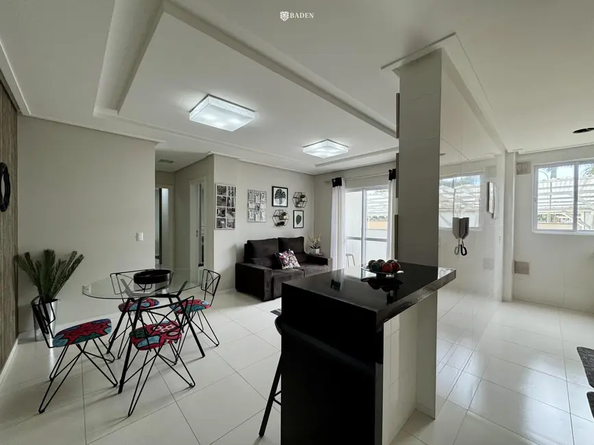 Apartamento com 2 quartos à venda, 81m2 em Balneario Camboriu - SC - imagem 3 Foto 3 de Apartamento com 2 quartos à venda, 81m2 em Balneario Camboriu - SC