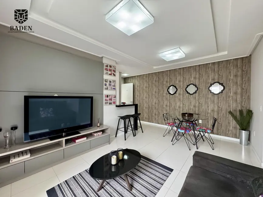 Apartamento com 2 quartos à venda, 81m2 em Balneario Camboriu - SC - imagem 4 Foto 4 de Apartamento com 2 quartos à venda, 81m2 em Balneario Camboriu - SC
