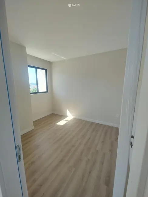 Foto 3 de Apartamento com 2 quartos à venda, 70m2 em Nações, Balneario Camboriu - SC