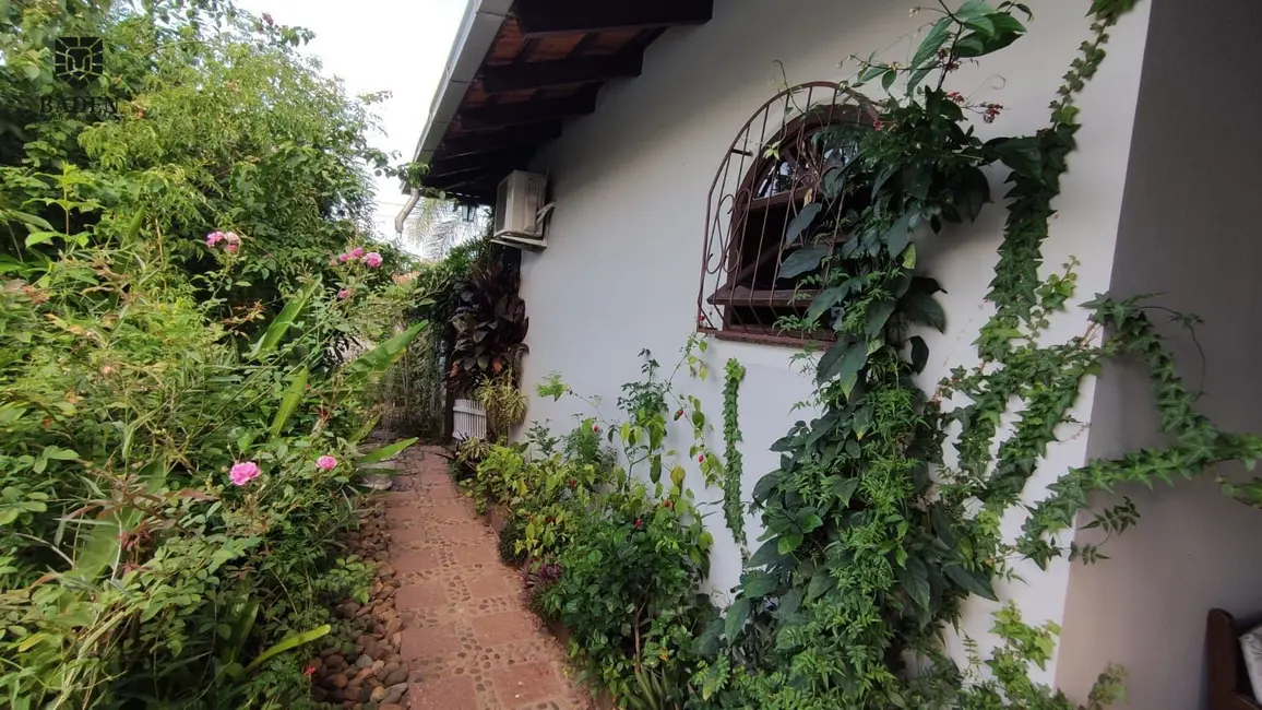 Foto 2 de Casa com 3 quartos à venda, 271m2 em Indaial - SC