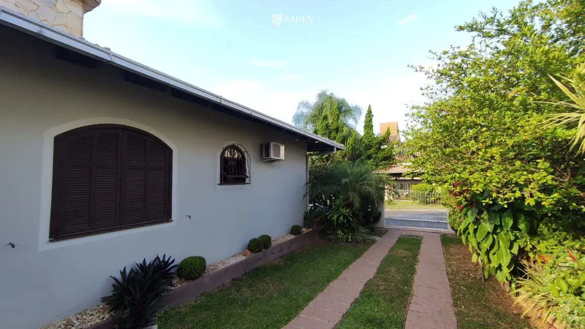 Foto 8 de Casa com 3 quartos à venda, 271m2 em Indaial - SC